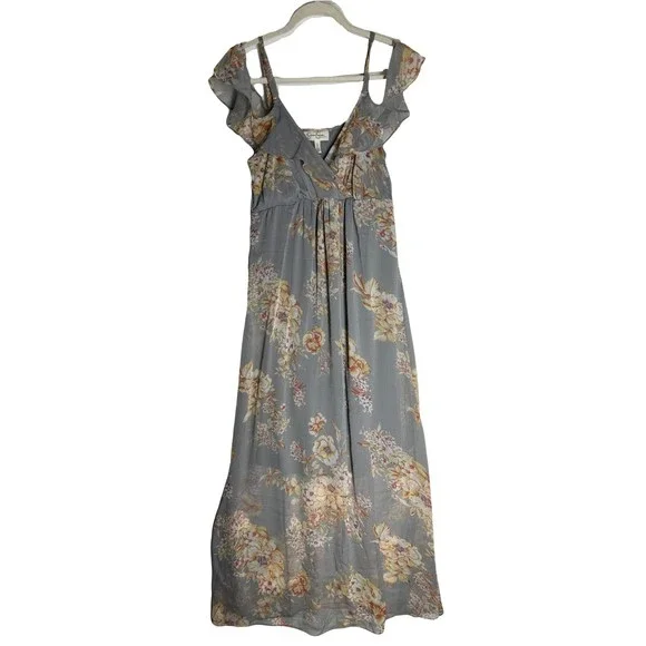 best fall dresses Summer Mae Off Shoulder Maternity Maxi Dress